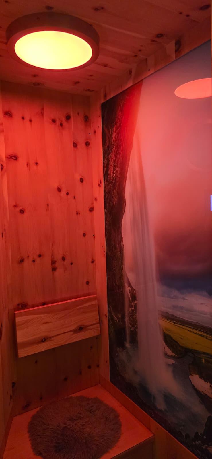 Sportler-Regeneration – Salzsauna & Medizinische Rückenmassage